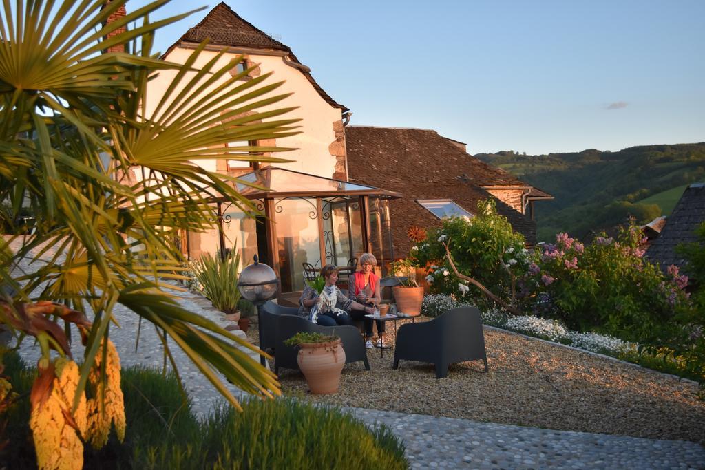 Les Hotes Du Lac, Chambres Et Tables D'Hotes Mandailles  Exterior foto