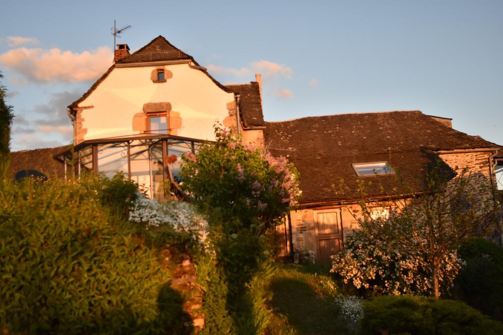 Les Hotes Du Lac, Chambres Et Tables D'Hotes Mandailles  Exterior foto